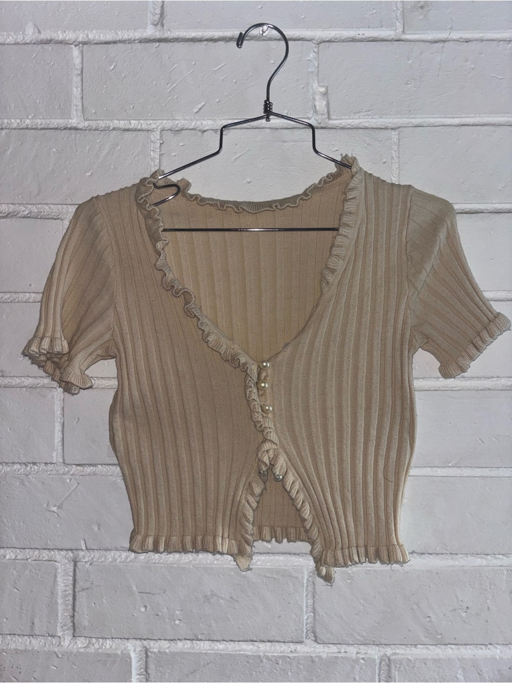 Ribbed Ruffle Button-Front Crop Top - Cream - Picture 6 of 9